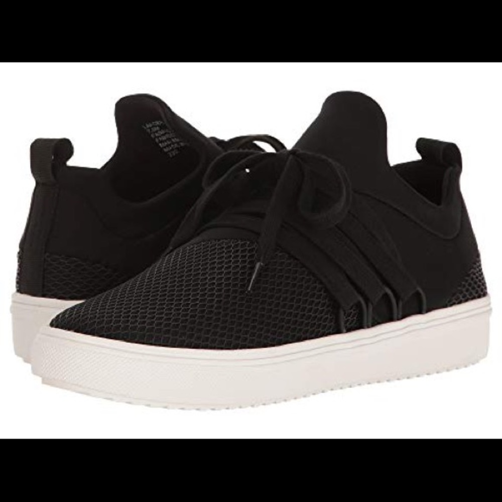 Steve Madden Lancer Size 6